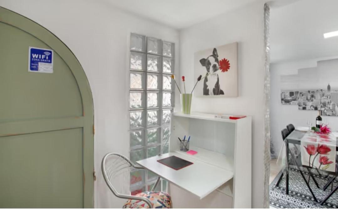 Monica Apartament